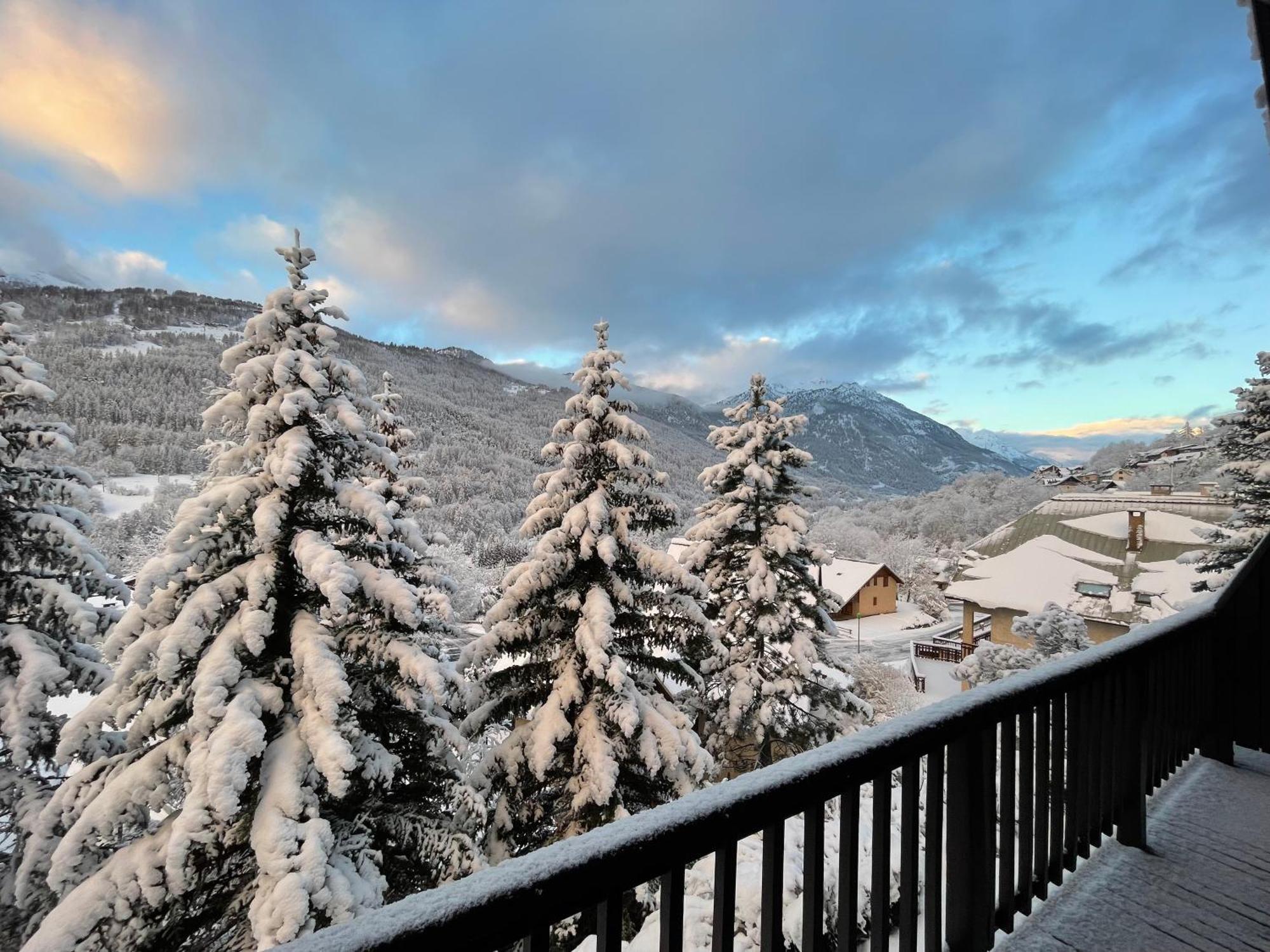 Serre Chevalier Studio 30 M2 Coin Montagne A 8 Minutes Des Pistes Saint-Chaffrey Εξωτερικό φωτογραφία